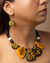 Load image into Gallery viewer, HOK Dark Forest Geometric Earrings