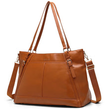 Load image into Gallery viewer, Leisure Luxe 33L Weekender Tote Bag