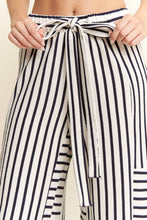 Load image into Gallery viewer, PLUS SIZE - STRIPE WIDE LEG PANTS