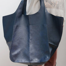 Load image into Gallery viewer, VINTAGE TOTE BAG WITH SPACIOUS STORAGE CAPACITY