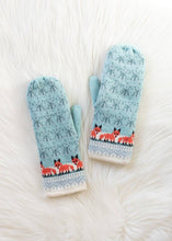Load image into Gallery viewer, Lt. Blue Fox Pattern Mittens