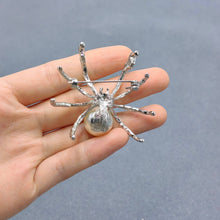 Load image into Gallery viewer, Spider Brooch