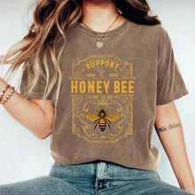 Load image into Gallery viewer, Honeybee Graphic Washed crewneck short sleeve T-shirt