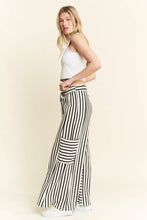 Load image into Gallery viewer, PLUS SIZE - STRIPE WIDE LEG PANTS