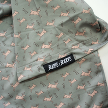 Load image into Gallery viewer, &quot;Bows &amp; Bucks&quot; Men&#39;s Golf Polo