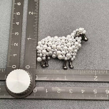 Load image into Gallery viewer, Sheep Brooch