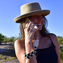 Load image into Gallery viewer, Clip &amp; Go Strap w/Zippered Pouch