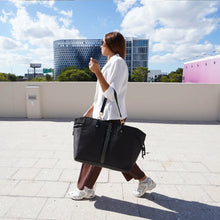 Load image into Gallery viewer, Eleganza 32L Weekender Duffel Bag