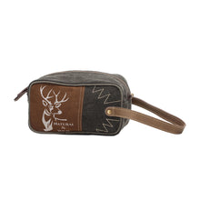 Load image into Gallery viewer, Wild Reindeer Shaving Kit
