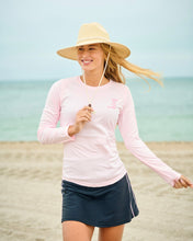 Load image into Gallery viewer, Women&#39;s Seize the Ray Rashguard