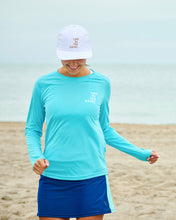 Load image into Gallery viewer, Women&#39;s Seize the Ray Rashguard
