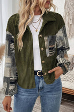 Load image into Gallery viewer, Jungle Green Ribbed Fleece Plaid Print Patchwork Button Up Jacket