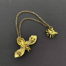 Load image into Gallery viewer, Vintage Look Rhinestone Bee Brooch with Pin Closure