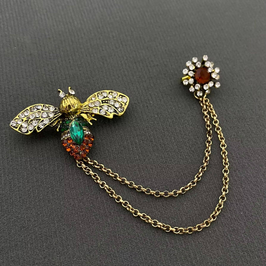 Vintage Look Rhinestone Bee Brooch with Pin Closure