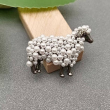 Load image into Gallery viewer, Sheep Brooch