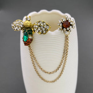 Vintage Look Rhinestone Bee Brooch with Pin Closure