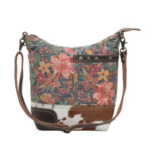Load image into Gallery viewer, Sillage Shoulder Bag