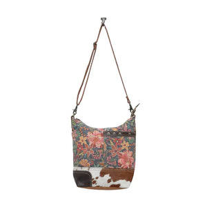 Sillage Shoulder Bag